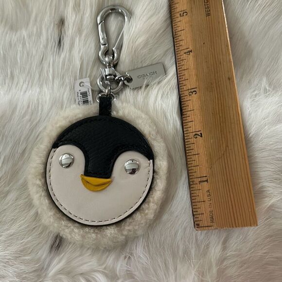 COACH Penquin Keychain NWT - Picture 5 of 6